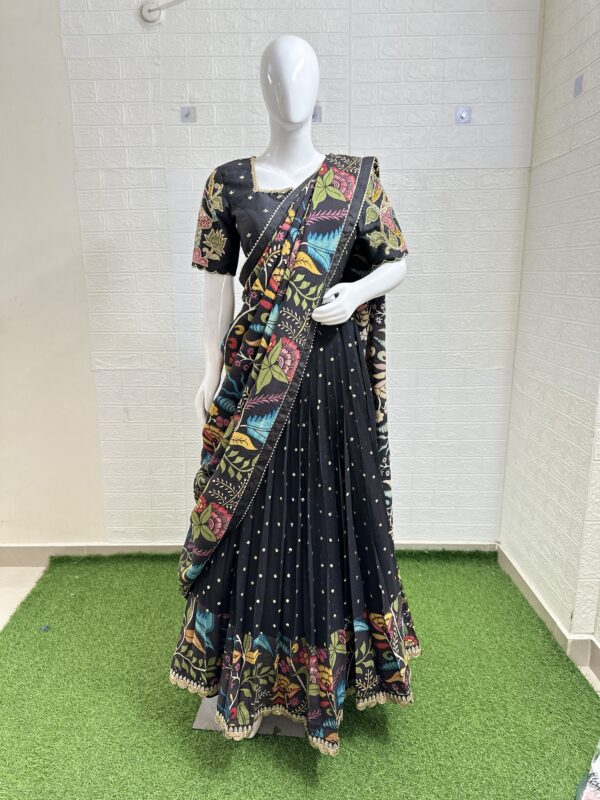 Black Chinon Vs kalamkari Halfsaree