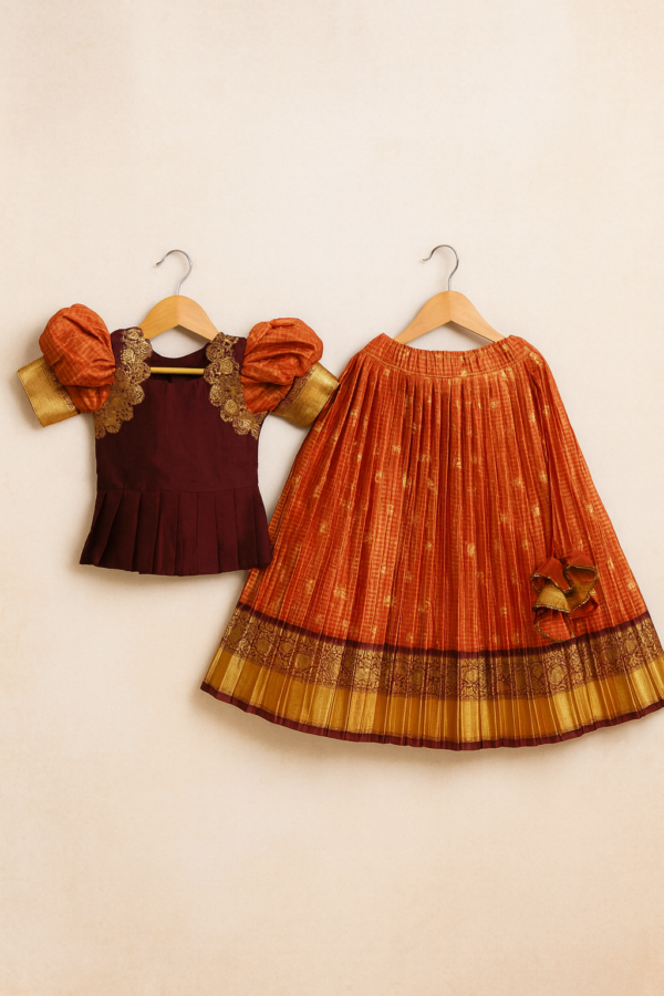 Rust Orange and Brown Gadwal