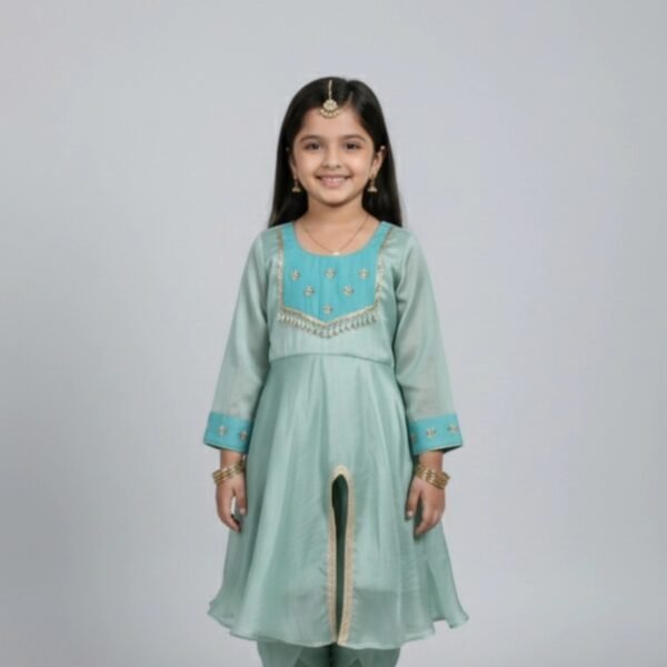 Fendy Crushed A-Line Kurthi With Stylish Plazo