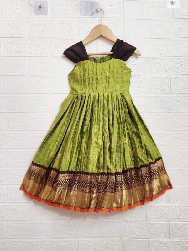Semi Gadwal Frock