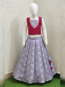 benaras-kali-cut-lehenga